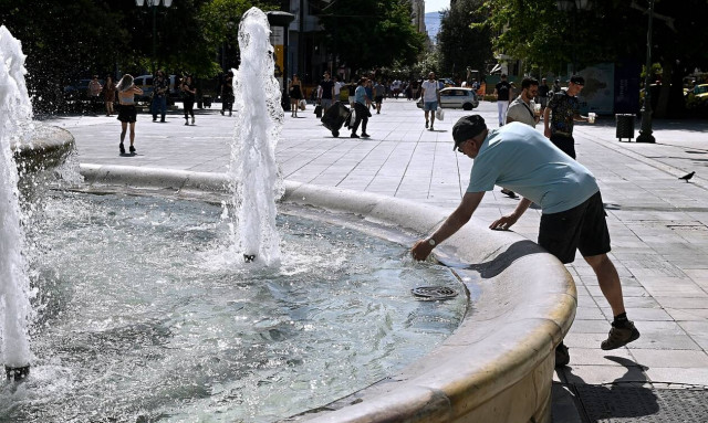 Καιρός - Προειδοποίηση Καλλιάνου: Έρχεται καύσωνας από την Παρασκευή - Πού θα φτάσει ο υδράργυρος