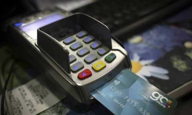 Προχωρεί η online διασύνδεση ταμειακών και POS απευθείας με την εφορία