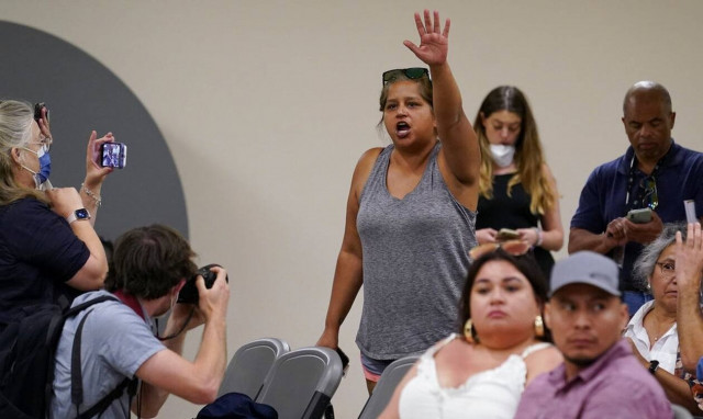 ΗΠΑ: Βαρύτατες ευθύνες στις αρχές για το μακελειό στο δημοτικό σχολείο του Τέξας, καταλογίζει έρευνα