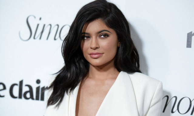 Κάιλι Τζένερ: Την αποκαλούν «δολοφόνο του κλίματος» για την εμμονή της με τα ιδιωτικά τζετ