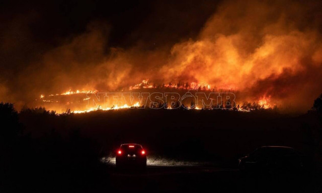 Φωτιά τώρα: LIVE εικόνα από τα πύρινα μέτωπα