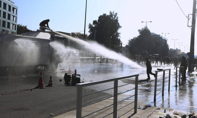 Πυροσβέστες: Το καλοκαίρι θα τους παρακαλάμε και το χειμώνα θα τους δέρνουμε