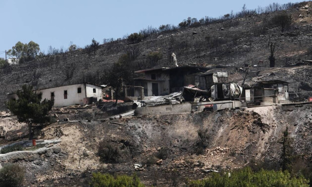 Public prosecutor to conduct preliminary inquiry into this week's fires in Attica