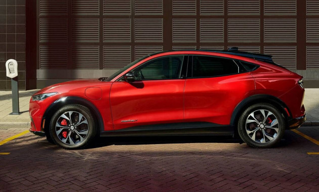 Ford: Προηγμένες λύσεις φόρτισης στην Ελλάδα