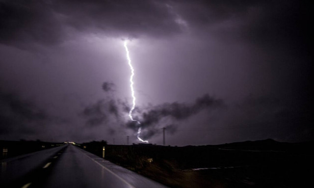 ΗΠΑ: Ένας νεκρός και εννέα τραυματίες από κεραυνό σε στρατιωτική βάση της Τζόρτζια