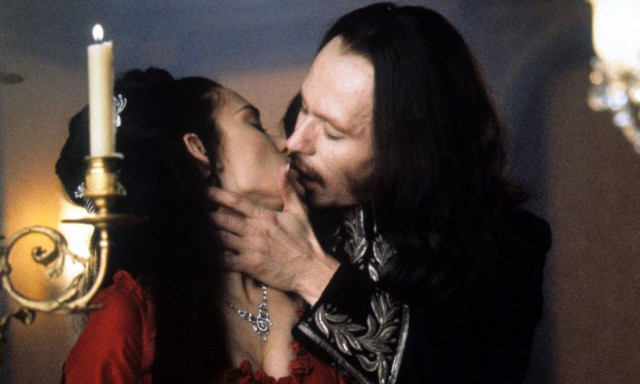 «Δράκουλας»: Επετειακή προβολή στο Μέγαρο Δουκίσσης Πλακεντίας για καλό σκοπό