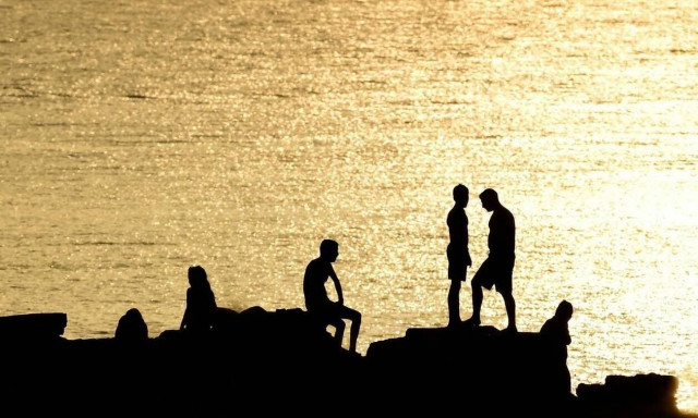 Καύσωνας: Συστάσεις της Πολιτικής Προστασίας προς τους πολίτες για την άνοδο της θερμοκρασίας       