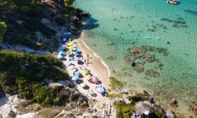 Αίτηση για νέο voucher διακοπών 200 ευρώ από 25 Ιουλίου - Οι δικαιούχοι