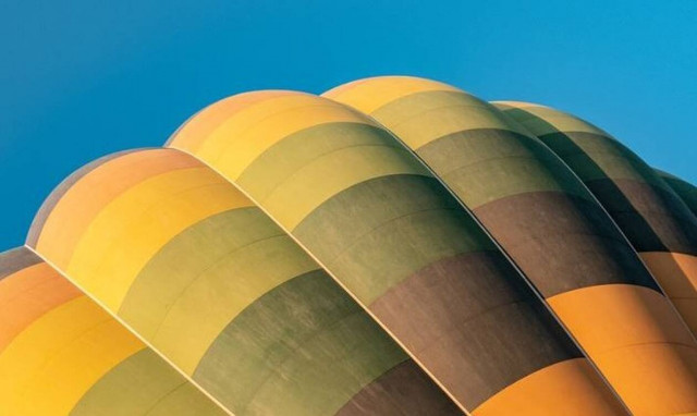 Κρήτη: Τουριστικό αερόστατο κατέπεσε στο Λασίθι – Δύο τραυματίες