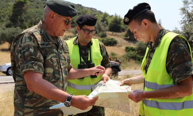 Επίσκεψη Αρχηγού ΓΕΕΘΑ σε Περίπολα  Πυρασφαλείας της Περιφέρειας Αττικής και την 112 ΠΜ