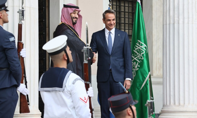Ο Κυριάκος Μητσοτάκης με τον Μοχάμεντ Μπιν Σαλμάν