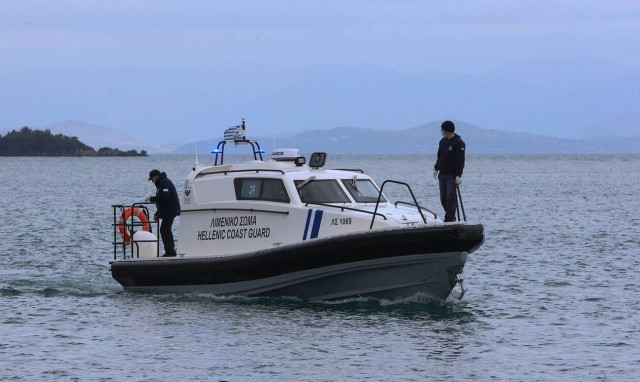 Χαλκιδική: Αυτοκίνητο έπεσε στη θάλασσα