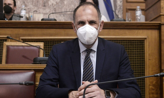 Πιερρακάκης, Γεραπετρίτης αποδόμησαν τα επιχειρήματα της αντιπολίτευσης για τις παρακολουθήσεις