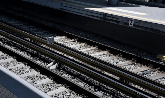 Πατήσια: Διαμελίστηκε γυναίκα που έπεσε στις γραμμές του ΗΣΑΠ