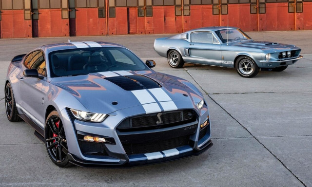 Αντίστροφη μέτρηση για τη νέα Ford Mustang