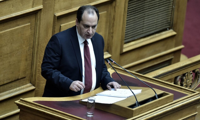 Σπίρτζης στο Newsbomb.gr: Αναγνωρίζω στον κ. Μητσοτάκη τη βαθιά γνώση του καναπέ