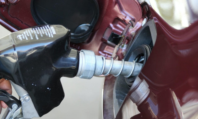 Fuel pass 2: Η σειρά που θα κάνουν αίτηση τα ΑΦΜ – Τα ποσά για κάθε δικαιούχο