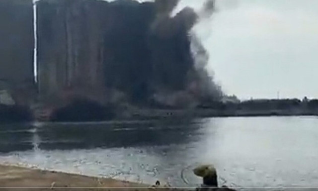 Λίβανος: Κατέρρευσε μέρος των σιλό του λιμανιού της Βηρυτού