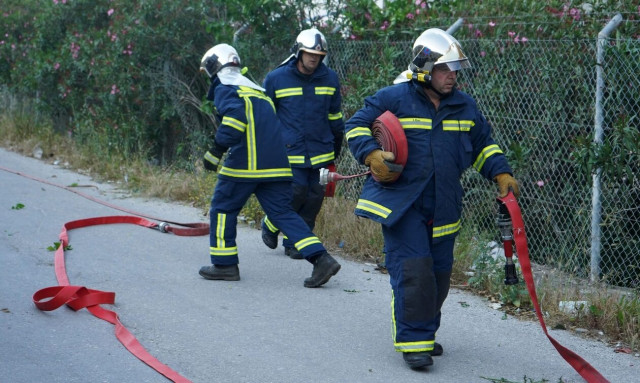 Φωτιά σε Θεσσαλονίκη και Χαλκιδική: Υπό πλήρη έλεγχο και τα δύο μέτωπα
