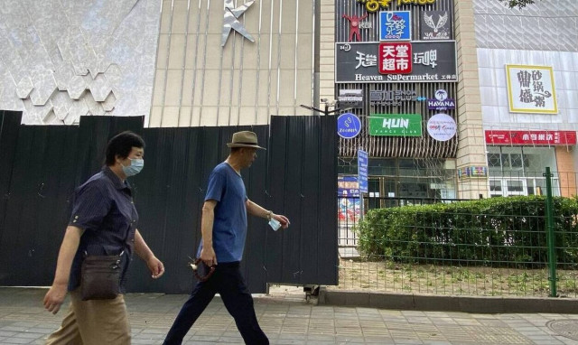 Σε ελεύθερη πτώση οι πωλήσεις κατοικιών στην Κίνα