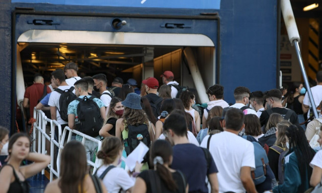 Κορονοϊός: 122.230 κρούσματα - 355 θάνατοι - 138 διασωληνομένοι σε μια εβδομάδα