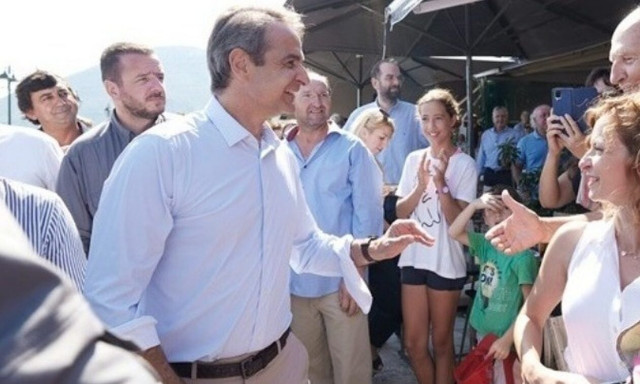 Μητσοτάκης από Κεφαλονιά: Τουριστική περίοδος καλύτερη και από αυτή του 2019