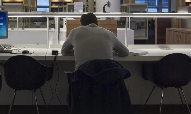 Τα σενάρια για τις πρόωρες συντάξεις του Δημοσίου