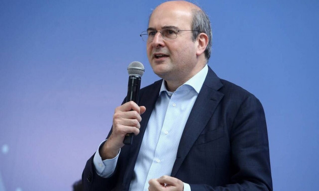 Χατζηδάκης: Έρχεται αύξηση δόσεων ρύθμισης οφειλών προς ΕΦΚΑ και παραγραφή χρεών