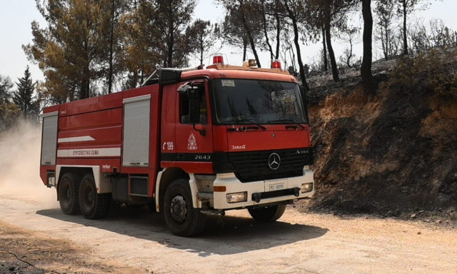 Φωτιά τώρα: Βελτιωμένη εικόνα στο Μεσολόγγι - Υπό μερικό έλεγχο η πυρκαγιά στην Ηλεία