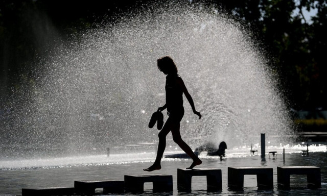 Υπερβάλλουσα θνησιμότητα στην Ευρώπη: Κορονοϊός, υψηλές θερμοκρασίες και ξαφνικοί θάνατοι