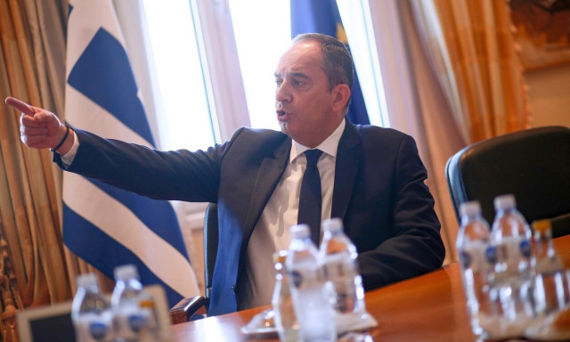 Πλακιωτάκης: Θα συνεχίσουμε να προστατεύουμε τα θαλάσσια σύνορά μας