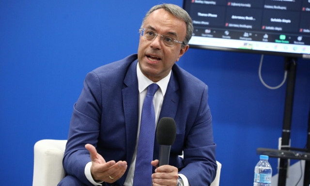 Σταϊκούρας: Νέα στήριξη νοικοκυριών και επιχειρήσεων από το φθινόπωρο