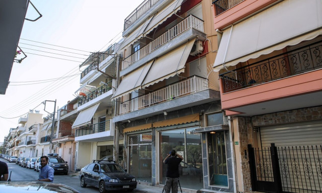 Περιστέρι: Πληροφορίες ότι είναι έτοιμος να παραδοθεί ο Πακιστανός σύντροφος της 17χρονης