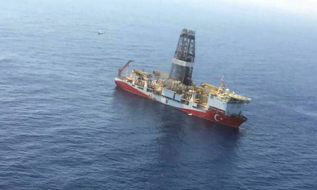 Πρόκληση Ντονμέζ: «Το Αμπντούλ Χαμίντ σύντομα θα φτάσει στα νερά της Μεσογείου»