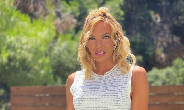 Η Ιωάννα Μαλέσκου «τρελαίνει» το Instagram με τους κοιλιακούς της