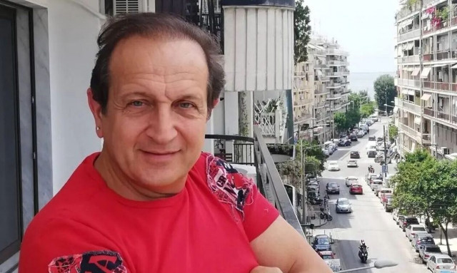 Σπύρος Μπιμπίλας: Δημοσίευσε φωτογραφίες από τη μεταμόσχευση μαλλιών