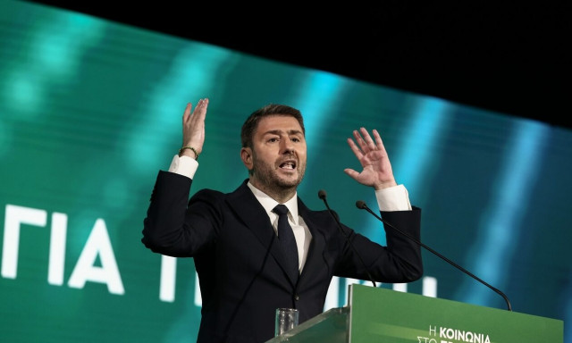 Ανδρουλάκης σε Μητσοτάκη: Για ποιο λόγο ήμουν υπό παρακολούθηση; Ποιοι κατέχουν το Predator;