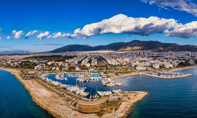 Η Γλυφάδα όπως δεν την έχετε ξαναδεί