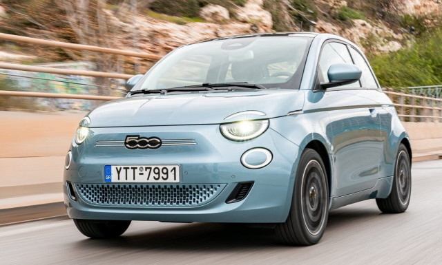 H Stellantis ξεπέρασε την Tesla στην Ευρώπη