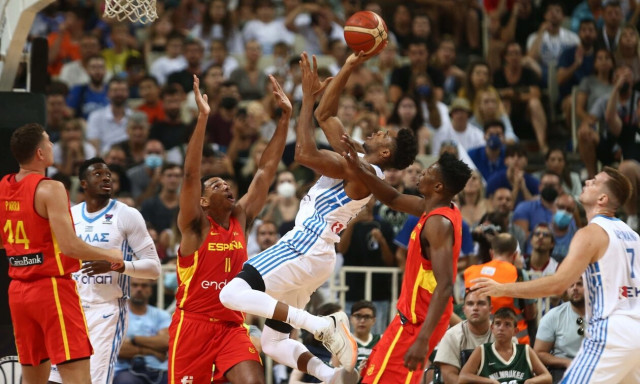 Γιάννης Αντετοκούνμπο: Αποθέωση και όμορφο θέαμα από Εθνική και «Greek Freak» στο ΟΑΚΑ!