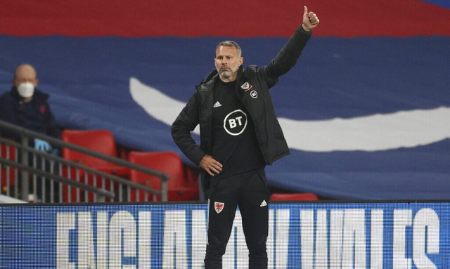 Δίκη Ράιαν Γκιγκς: «Είχε άλλες οκτώ παράλληλες σχέσεις, μου έριξε κουτουλιά στο πρόσωπο»