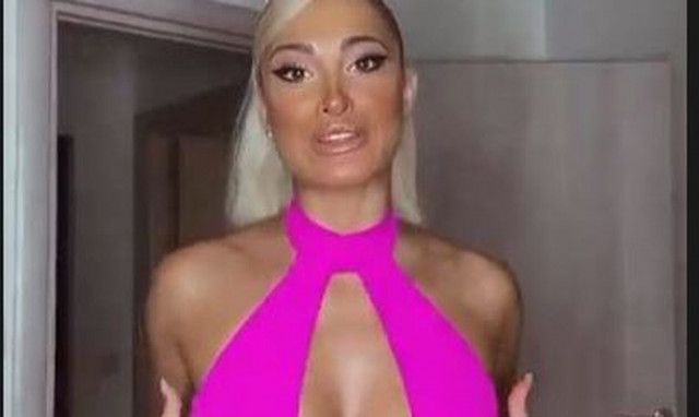 Τα λαμπερά γενέθλια της Ιωάννας Τούνη: Η τούρτα – υπερπαραγωγή και τα «καυτά» φιλιά