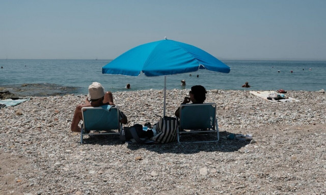 Καιρός: Ηλιοφάνεια με πιθανότητα τοπικών βροχών - Στα ίδια επίπεδα η θερμοκρασία