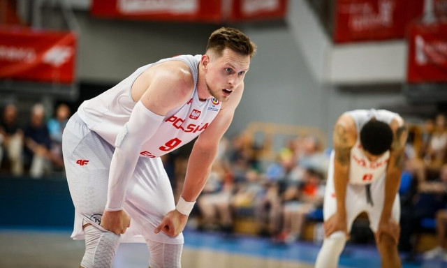 Οικογενειακές ιστορίες στο Eurobasket 2022: Ο Ματέους Πονίτκα «έκοψε» τον αδερφό του από την Πολωνία