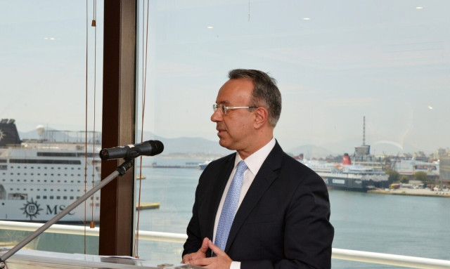 Greek FinMin hails the country's return to European normality