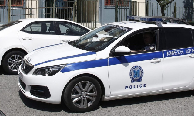 Μυτιλήνη: Σύλληψη 10χρονου για εμπρησμό  – Του άρεσε να βλέπει πυροσβέστες να σβήνουν φωτιές