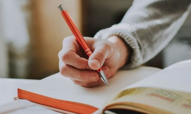 Δημόσια ΙΕΚ: Πότε ξεκινούν οι εγγραφές - Τα δικαιολογητικά