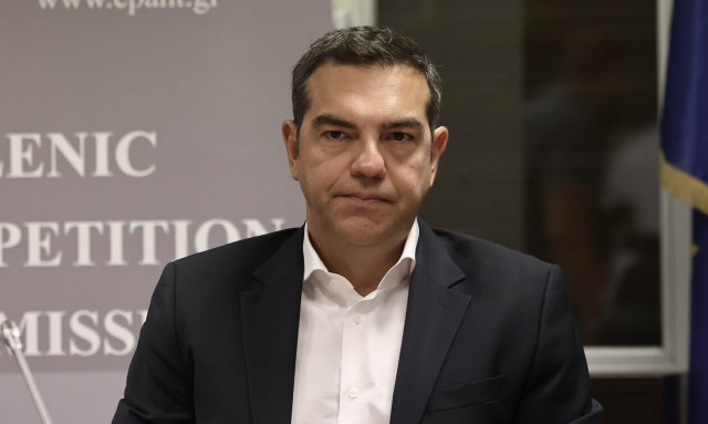 Τσίπρας: Σε ελεύθερη πτώση ο Μητσοτάκης - Απαιτείται σχέδιο θεσμικής επανεκκίνησης