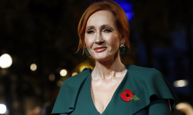 JK Rowling: «Μην ανησυχείς θα είσαι η επόμενη» - Απειλές επειδή τάχθηκε υπέρ του Σαλμάν Ρουσντί