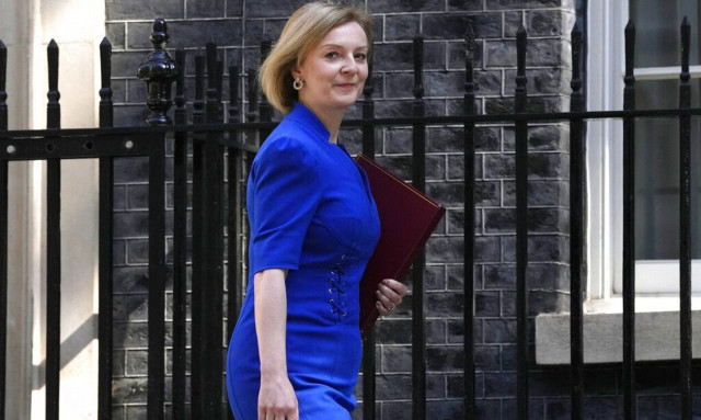 Κούρσα για τη Ντάουνινγκ Στριτ: Προβάδισμα 22 εκατοστιαίων μονάδων για τη Λιζ Τρας